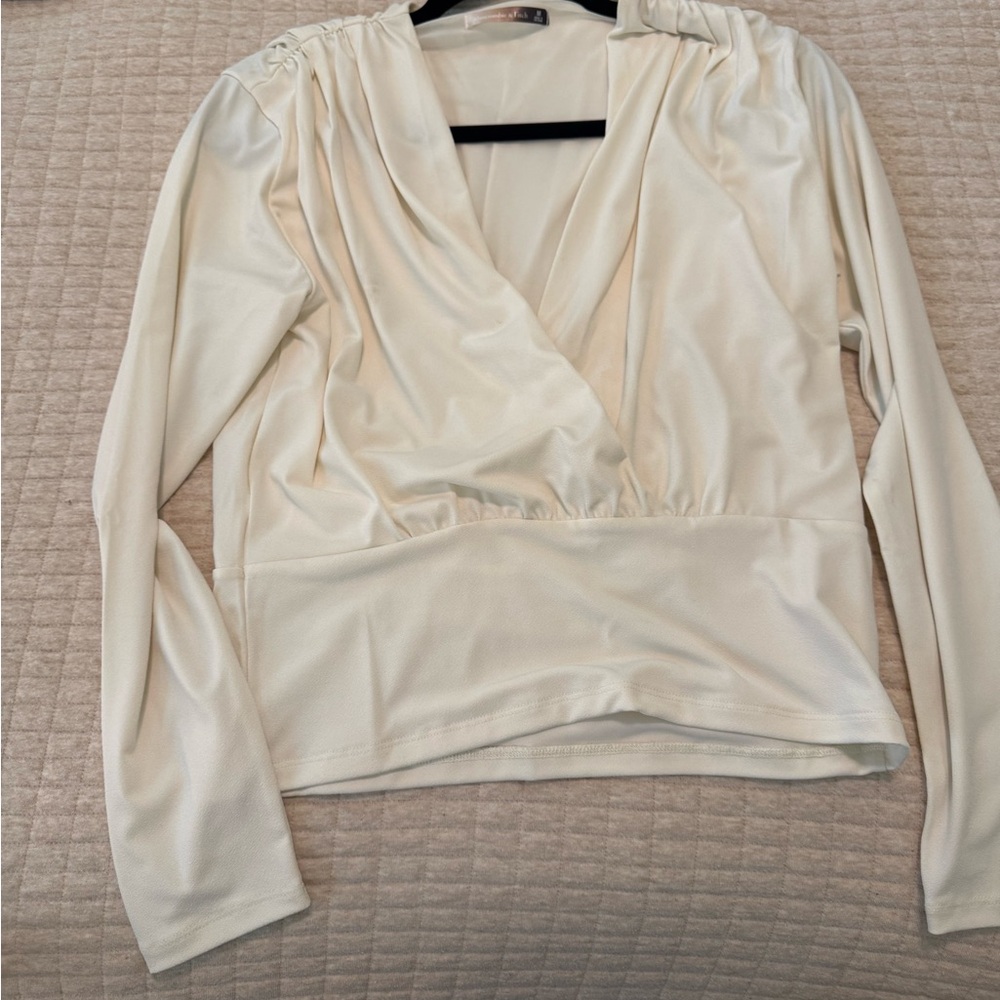 Abercrombie & Fitch White Ruched Wrap Blouse - Picture 4 of 4